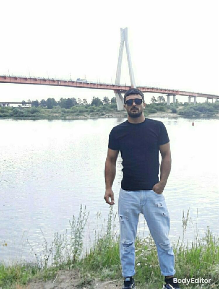 30383945  , 29 ,    
