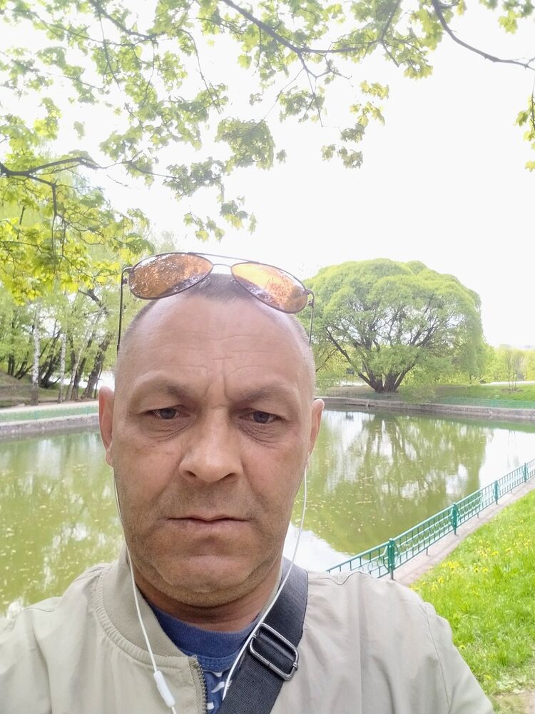  35864825  , 51 ,    