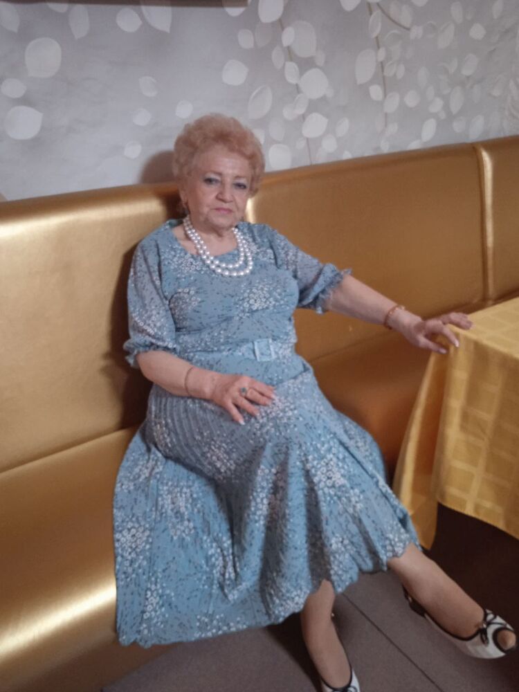  ,   , 70 ,   c 
