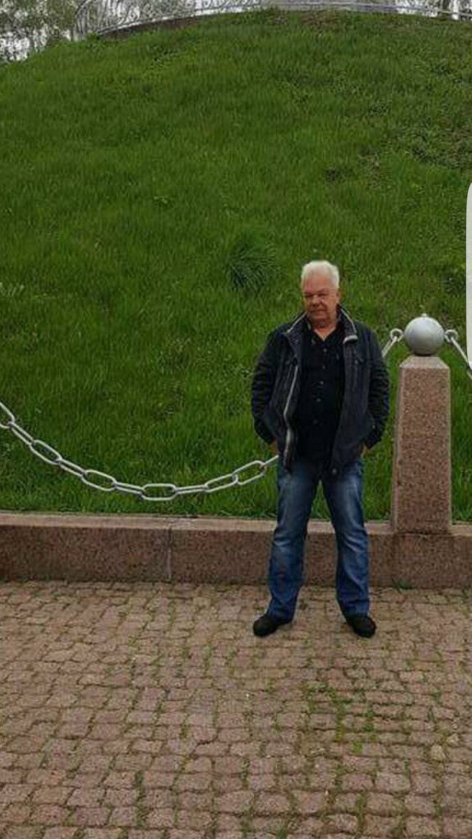  8732055  , 70 ,    