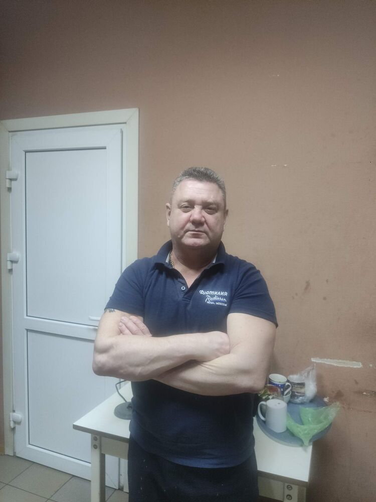  48846905  , 54 ,    