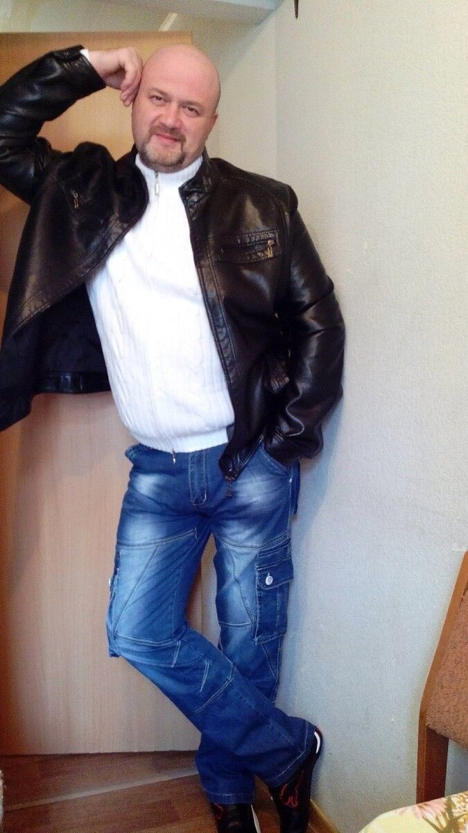 ���� 15843555 ������� ������, 49 ���, ���� ���������� � �����-����������