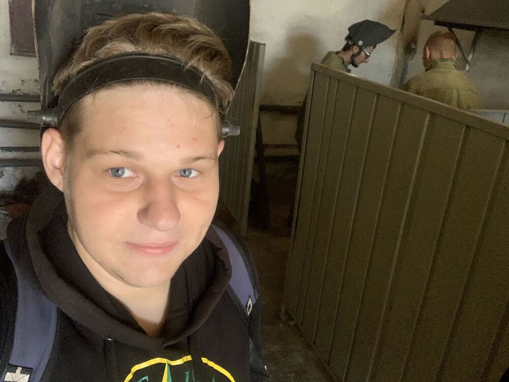  ,   , 22 ,   ,   