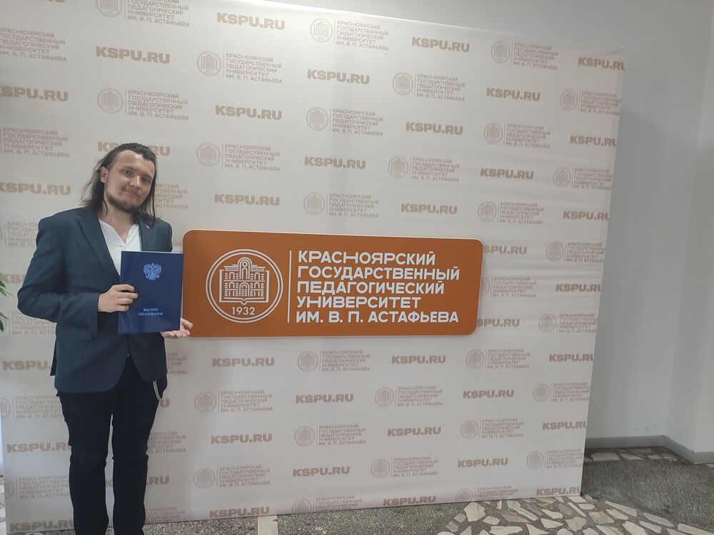 ���� 44315085 ����� Desmond, 24 ����, ���� ���������� � �����������