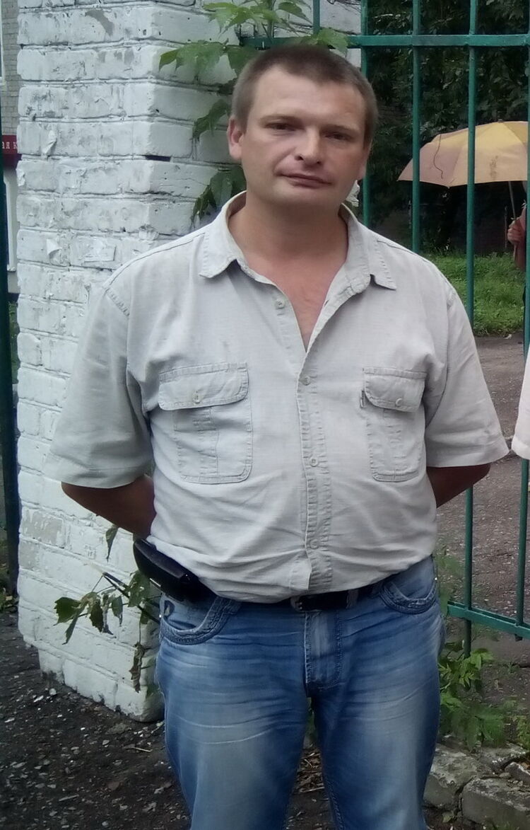  13732805  , 52 ,    