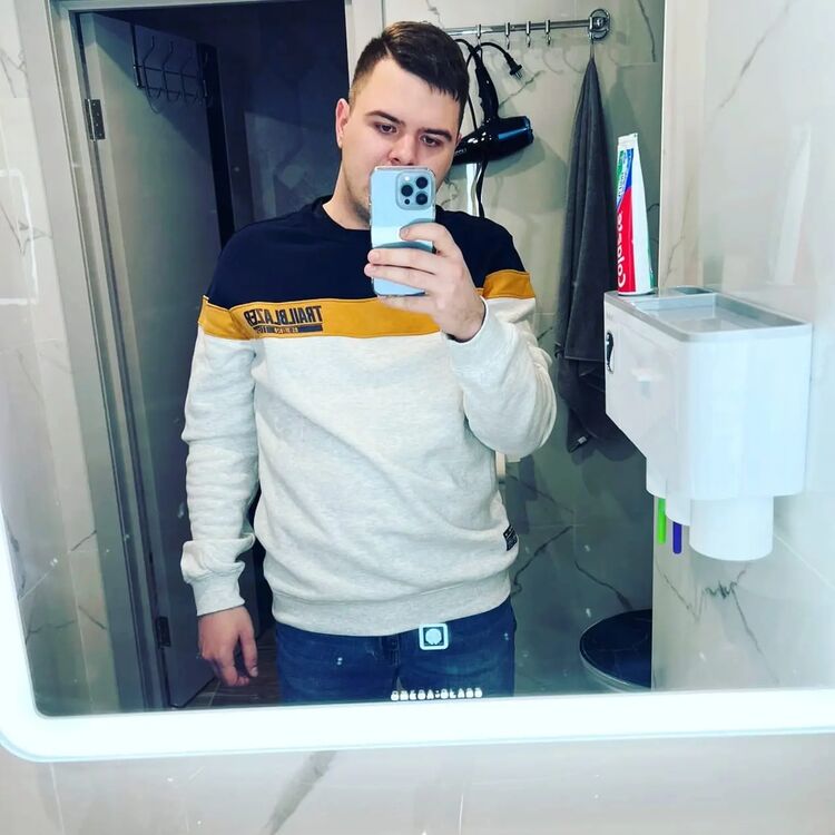  ,   Nikolai, 27 ,   ,   , c 