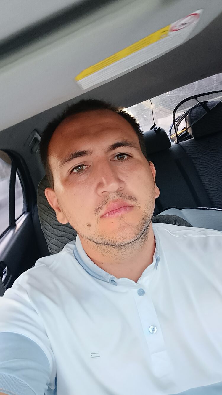  --,   , 33 ,     , c 
