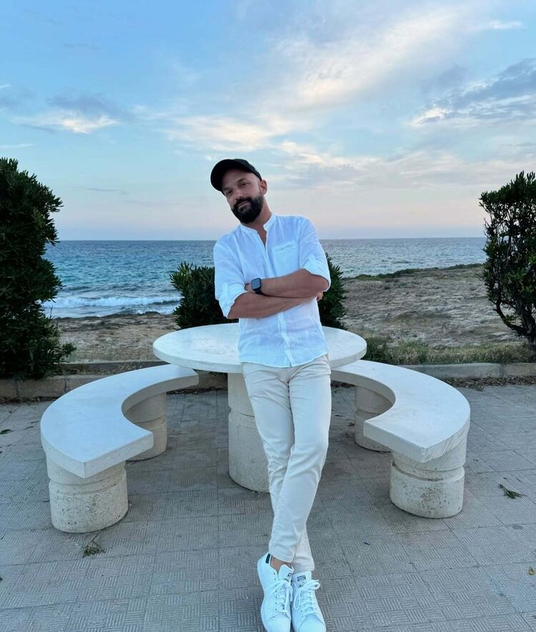  ,   , 37 ,   ,   