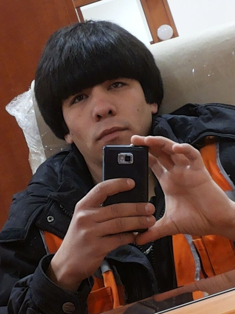  ,   Berdy, 32 ,   