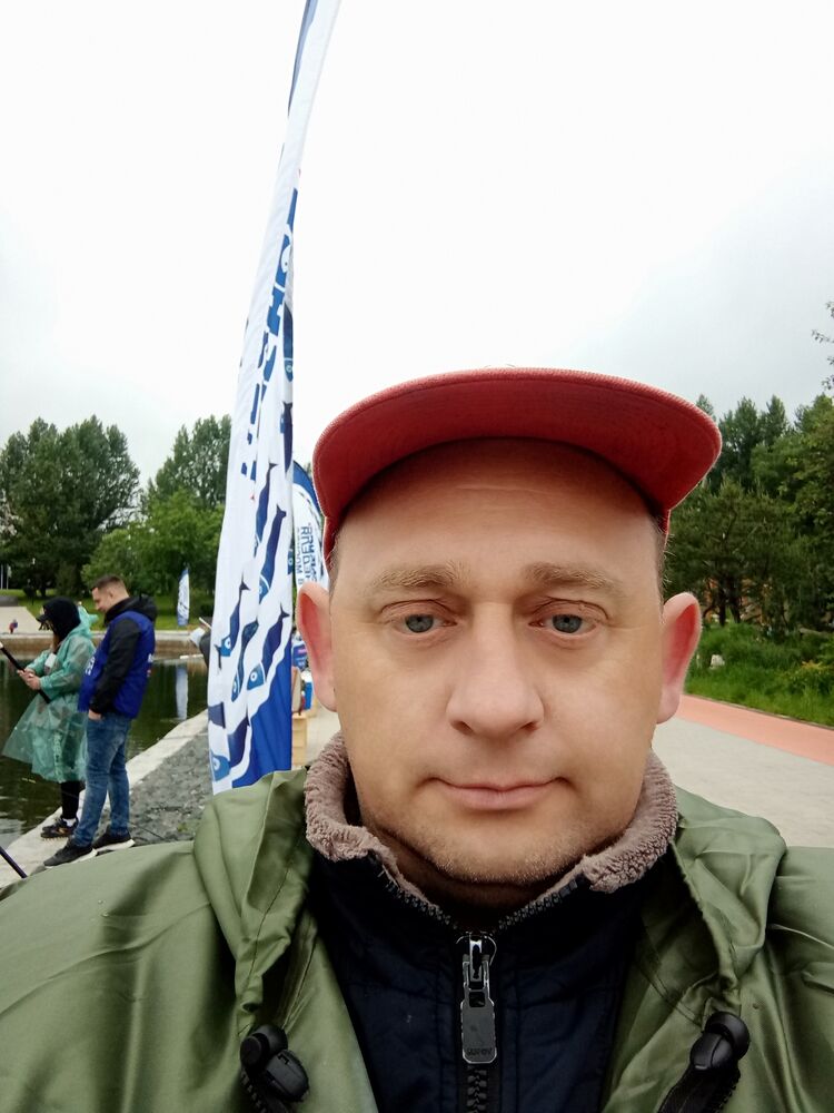  40343365  , 46 ,    