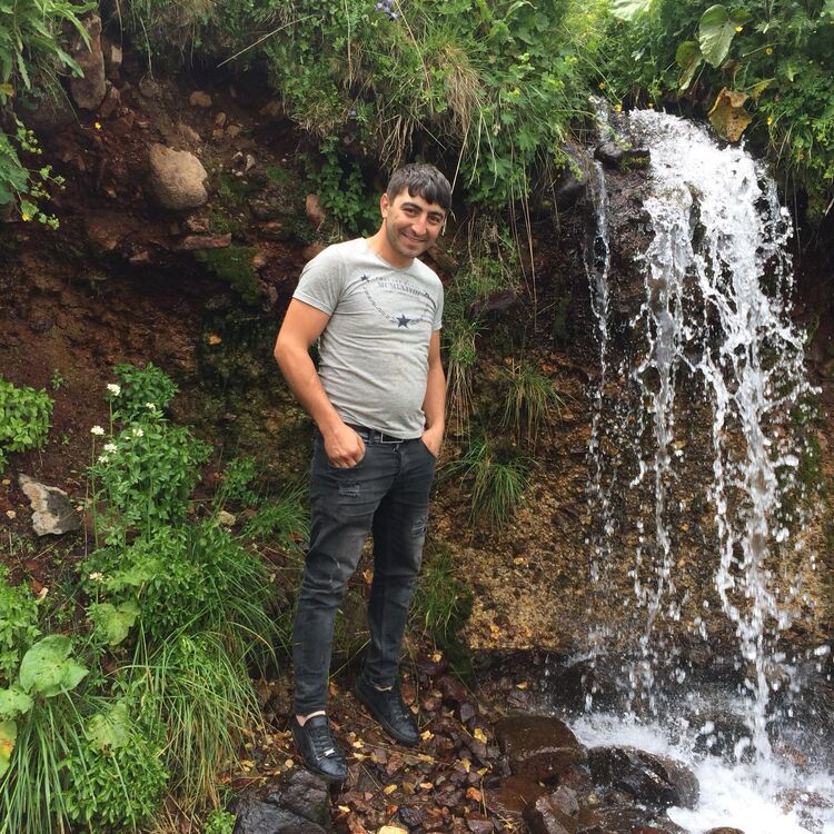  35514345  Tigran, 33 ,     