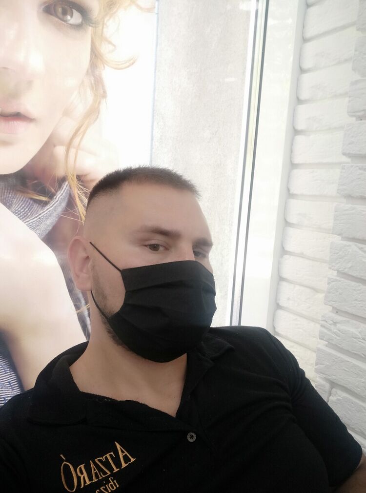  21091445  Petru, 34 ,    