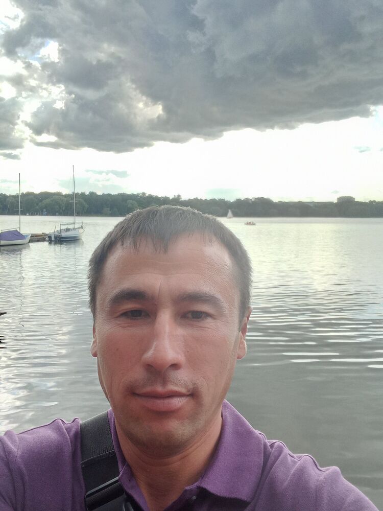 ���� 24663945 ������� ���, 37 ���, ���� ���������� � ������