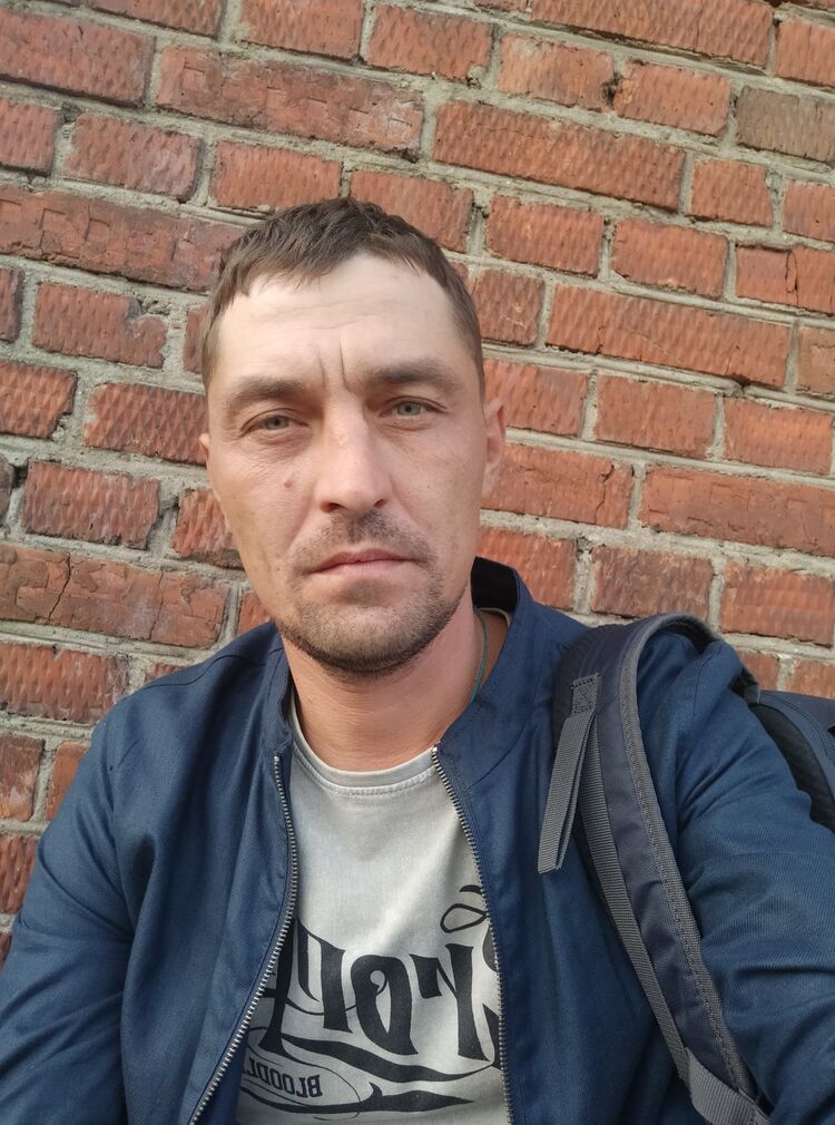  25359825  , 41 ,    