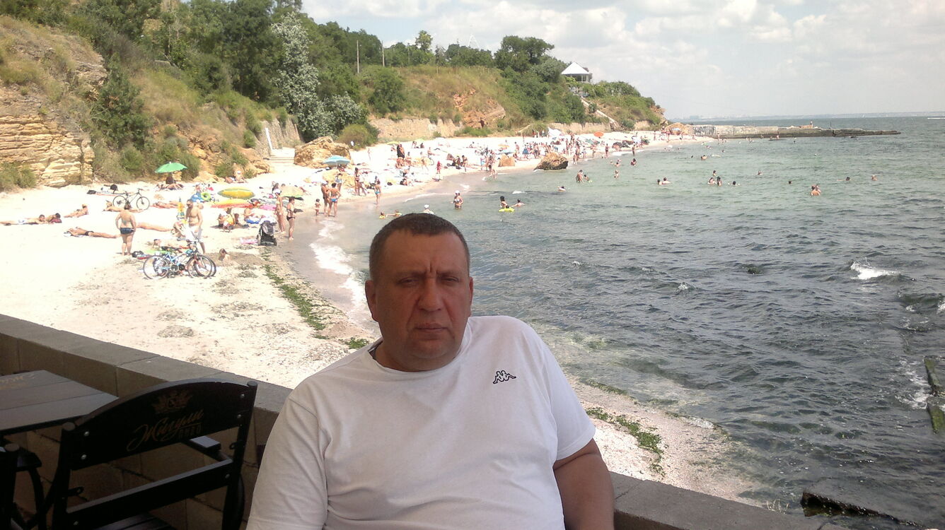  ,   Aleksandr, 49 ,   ,   , c 