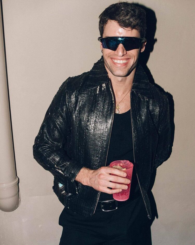 ���� 53340365 ������� �������, 34 ����, ���� ���������� � ����������