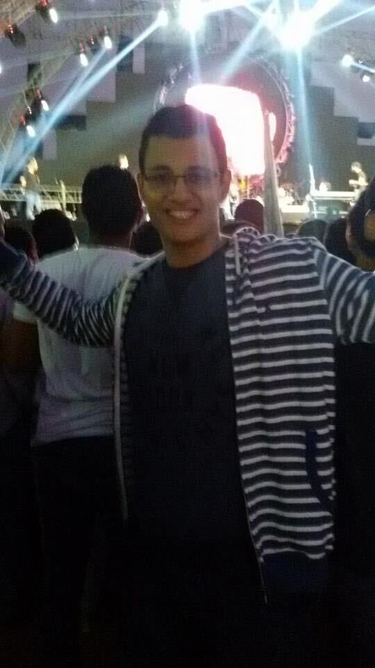  37676035  Ahmed, 29 ,    