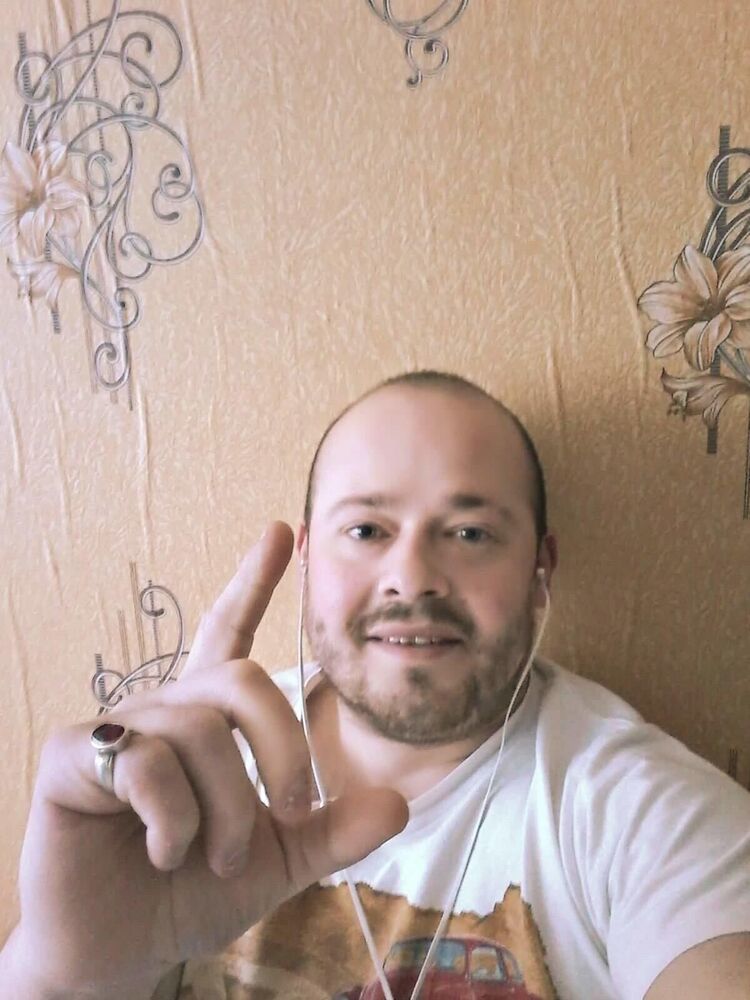  22829425  , 37 ,    