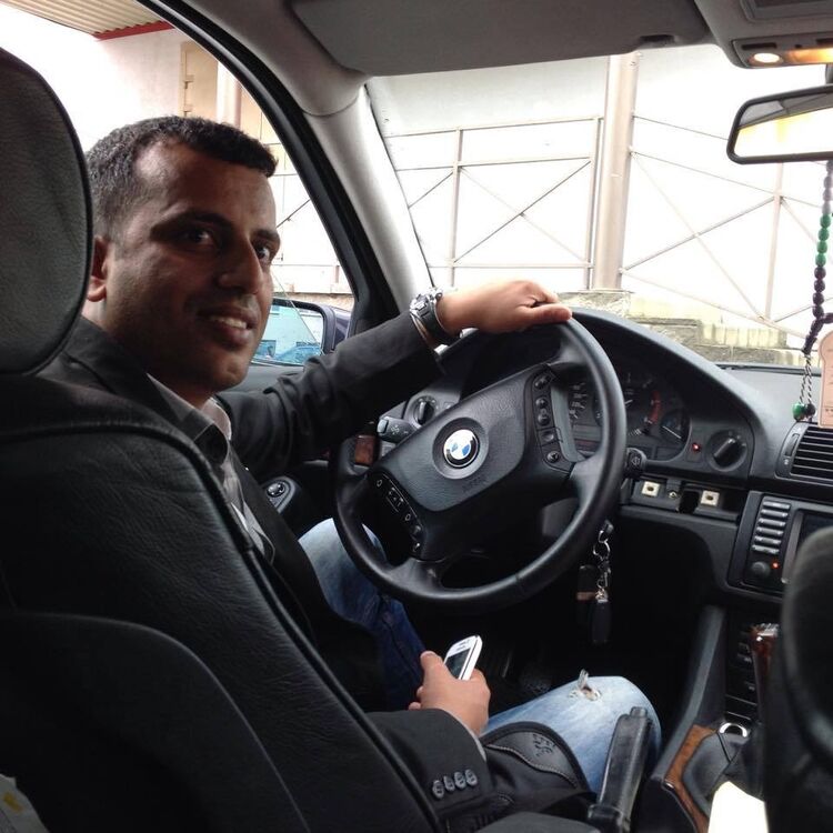  ,   Ali, 37 ,   ,   , c 
