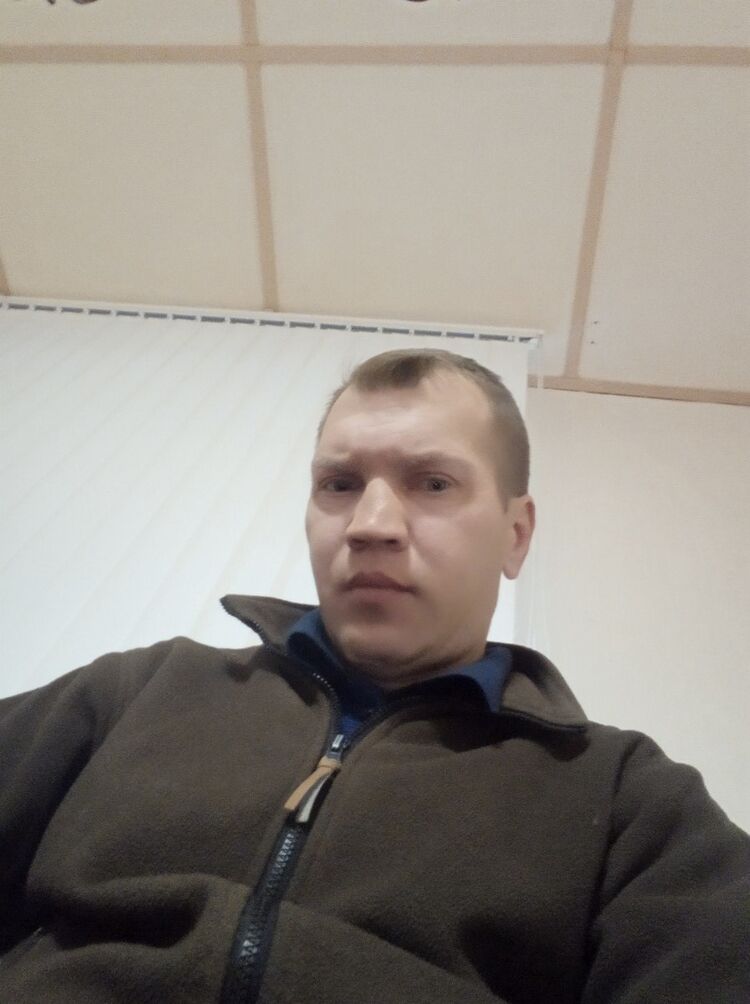  18927605  , 46 ,    