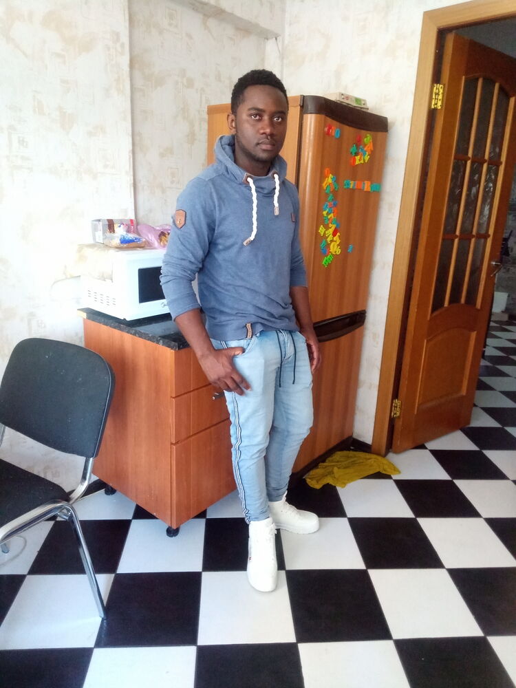  27636285  Falach, 38 ,    