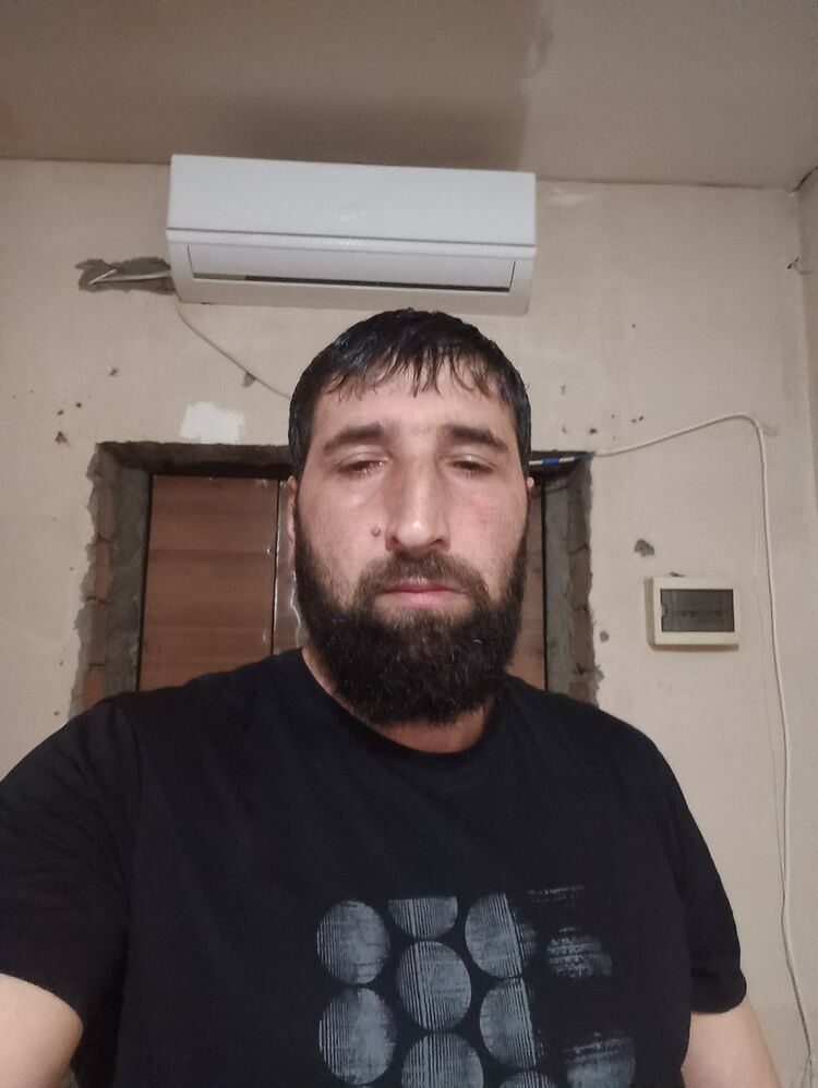 ���� 55884495 ������� ��������, 42 ����, ���� ���������� � Roseland