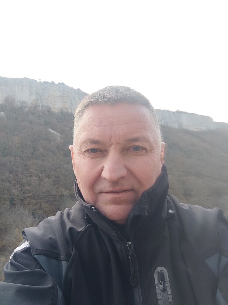  30650755  , 56 ,    