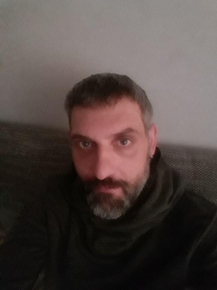  31841175  , 42 ,    