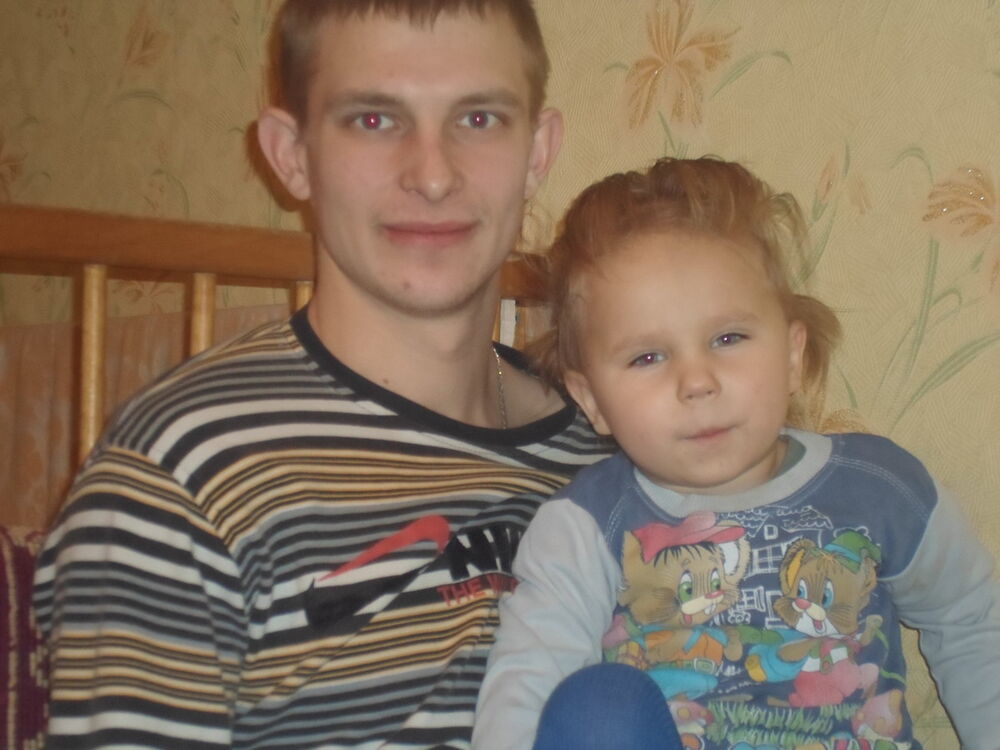  5754635  Maksim, 35 ,    