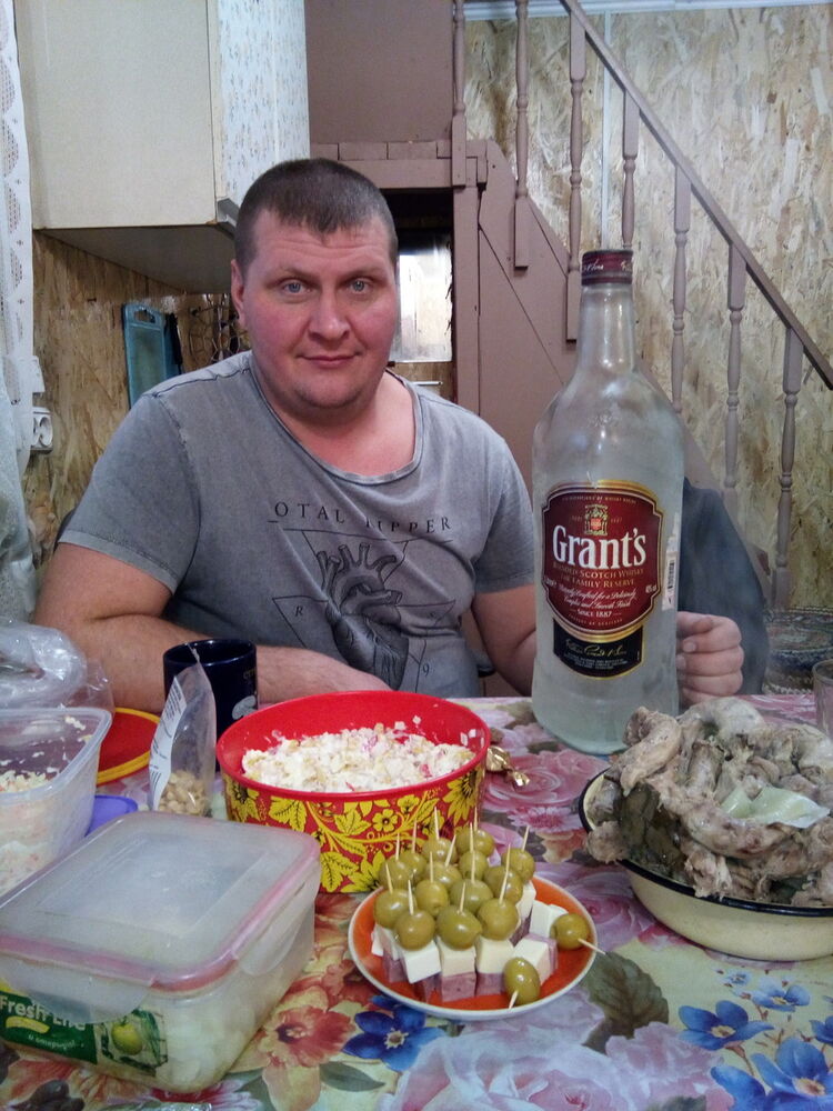 ���� 14928215 ������� �������, 44 ����, ���� ���������� � ������������