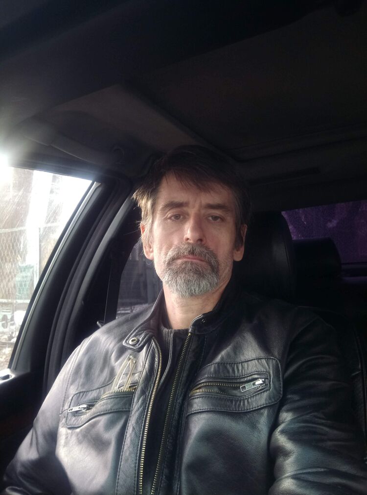  22917535  Sergey, 56 ,    