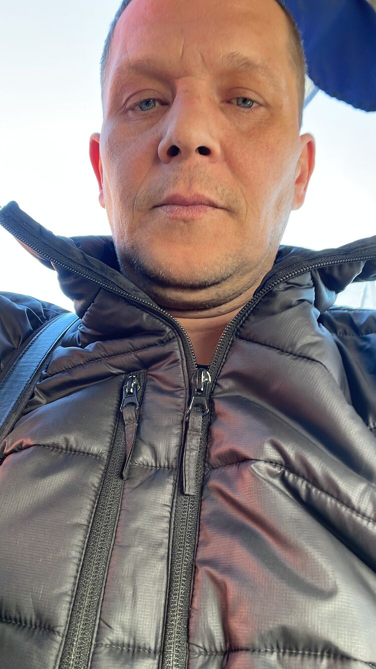  53616275  Aleksandr, 42 ,    