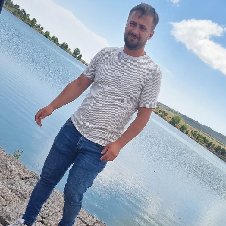  ,   Ozan tekin, 31 ,   ,   