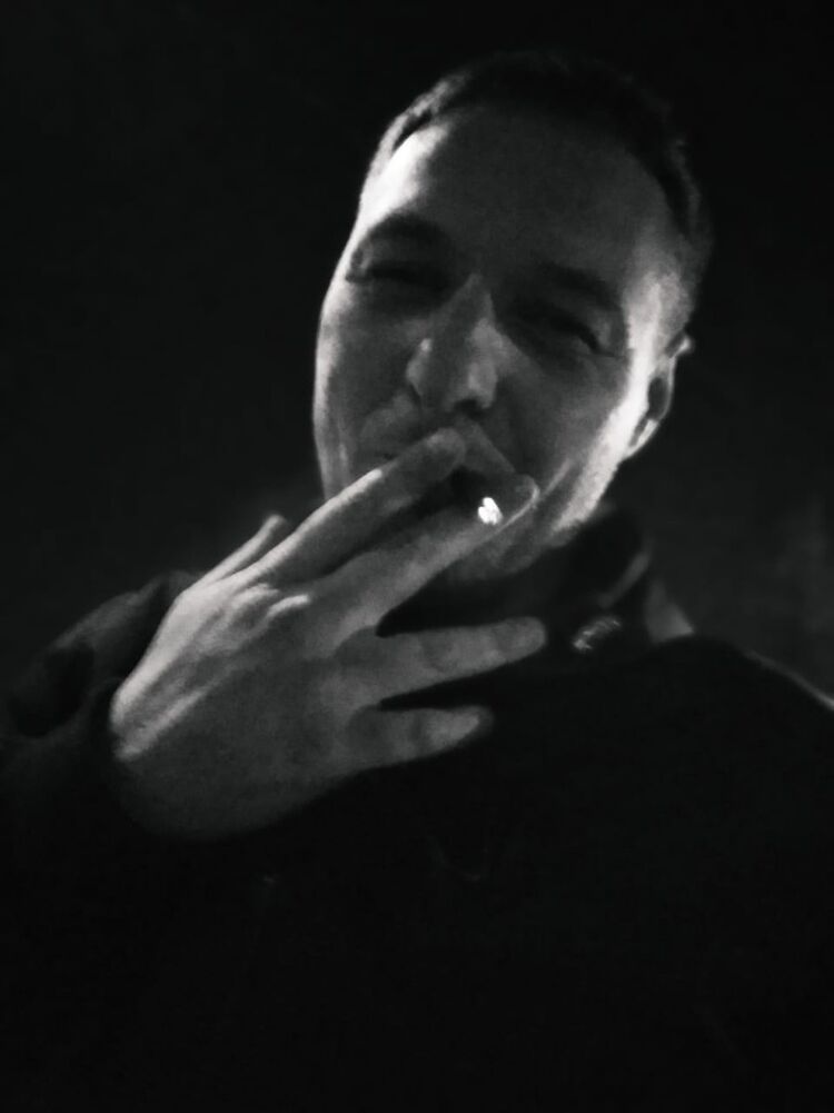  ,   HELL BOY, 40 ,   , 
