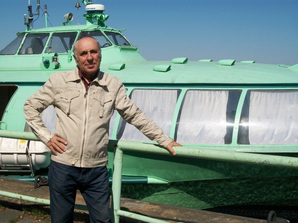  ,   Ewgenii, 75 ,   ,   