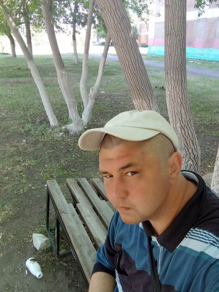  44928565  , 37 ,    