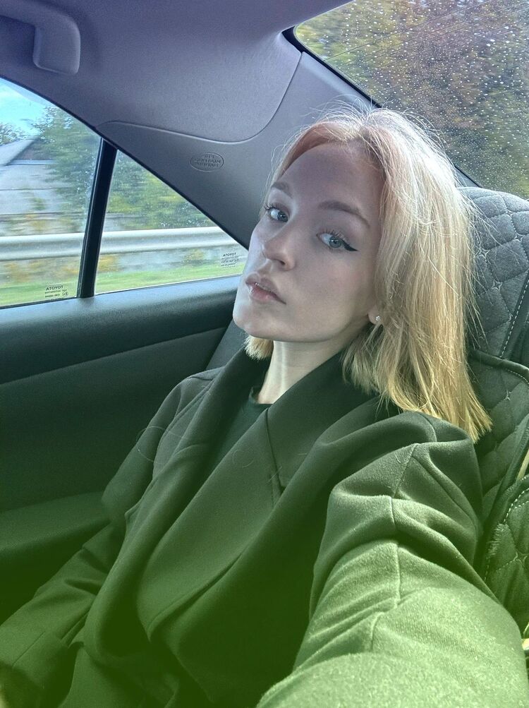 ���� 56182705 ������� Karina, 32 ����, ���� ���������� � ������������