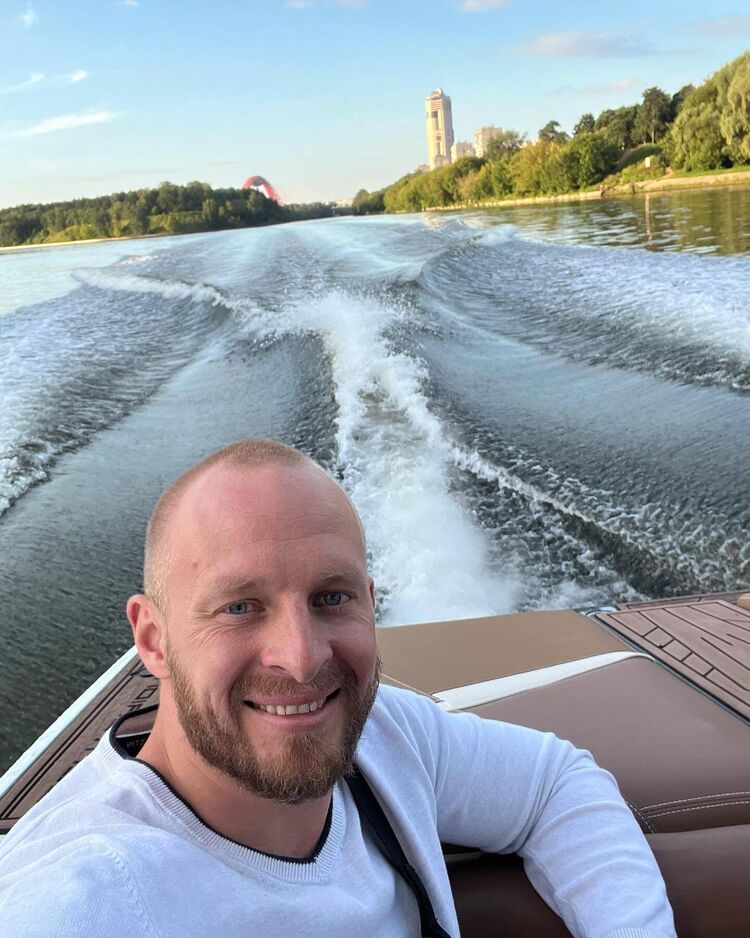 ���� 49818055 ������� �������, 37 ���, ���� ���������� � ������