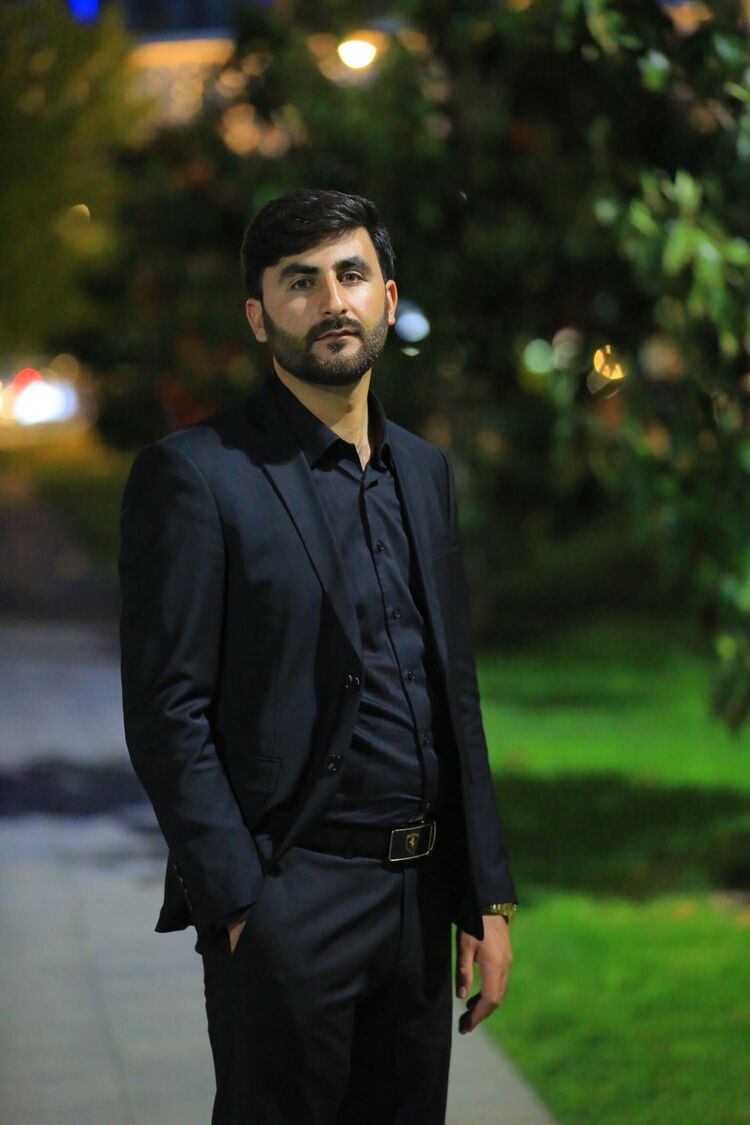  ,   Ahmed, 33 ,   ,   