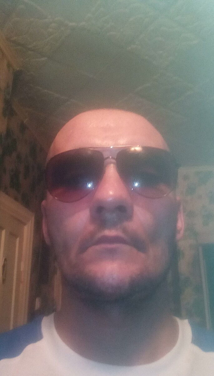  9687885  Sasha, 41 ,    