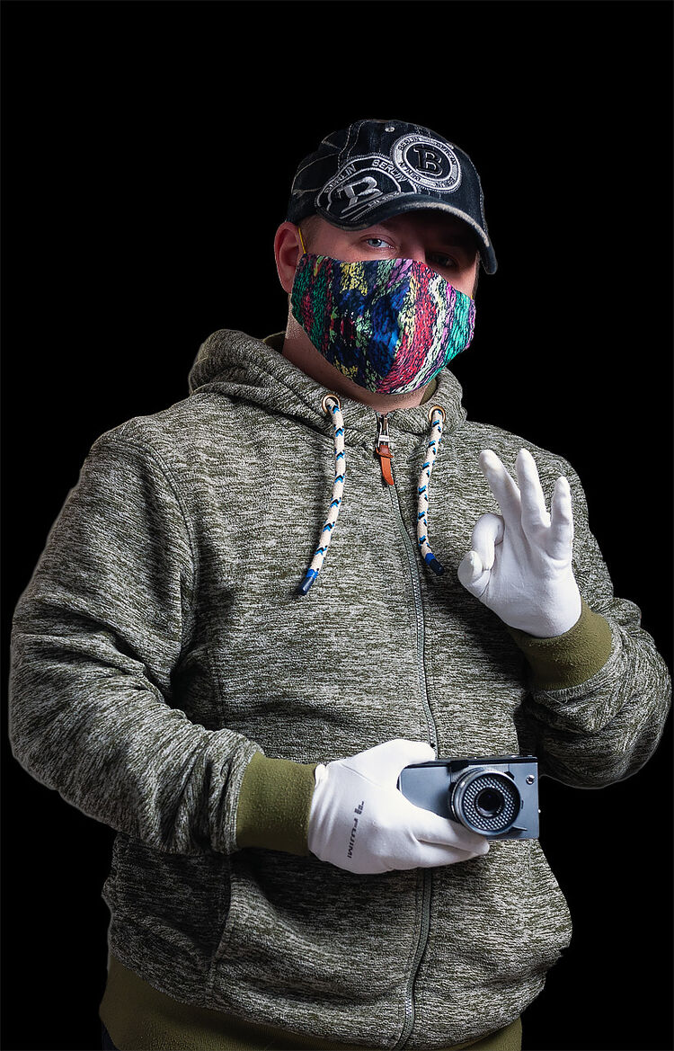  22618615  , 41 ,    -