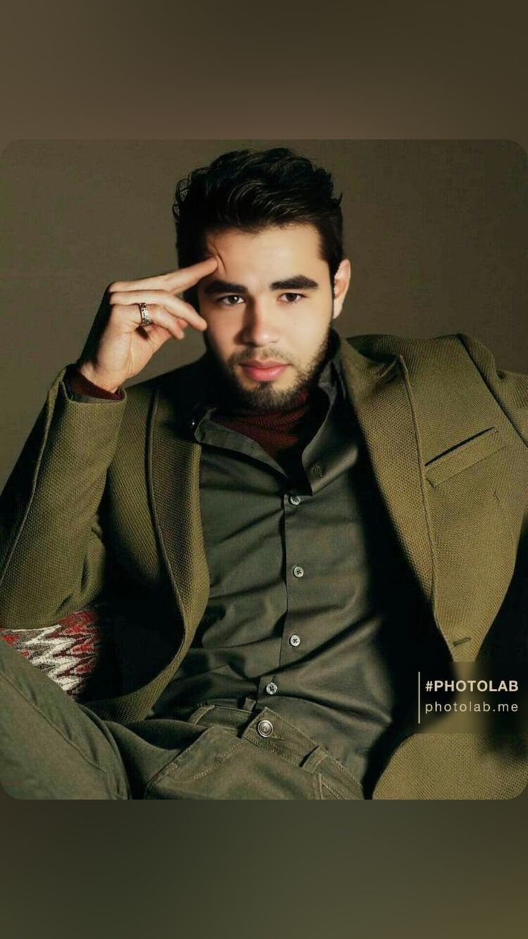  ,   Romon, 29 ,   ,   