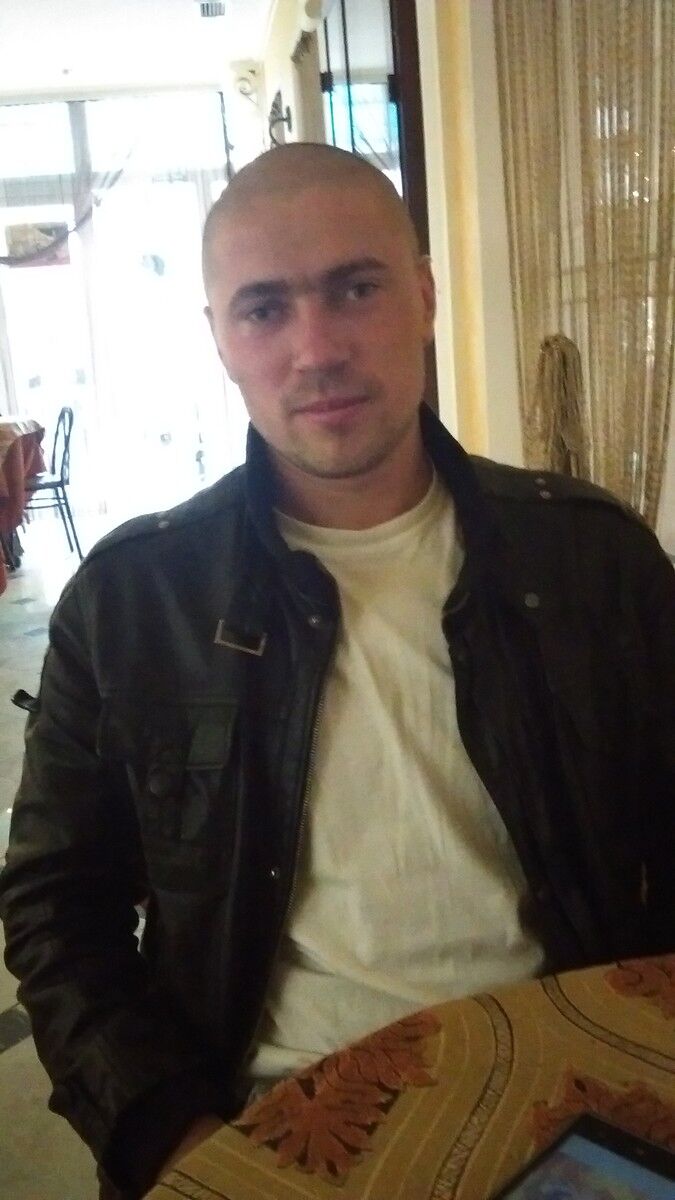  ,   Johny, 35 ,   ,   , c 