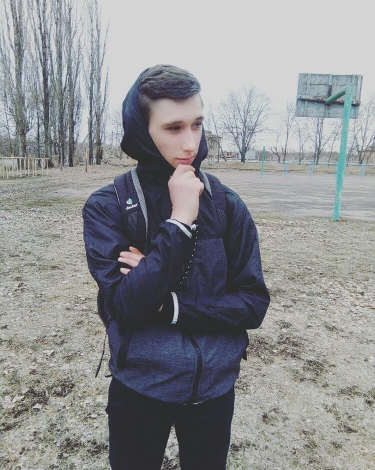  15822315  , 24 ,    