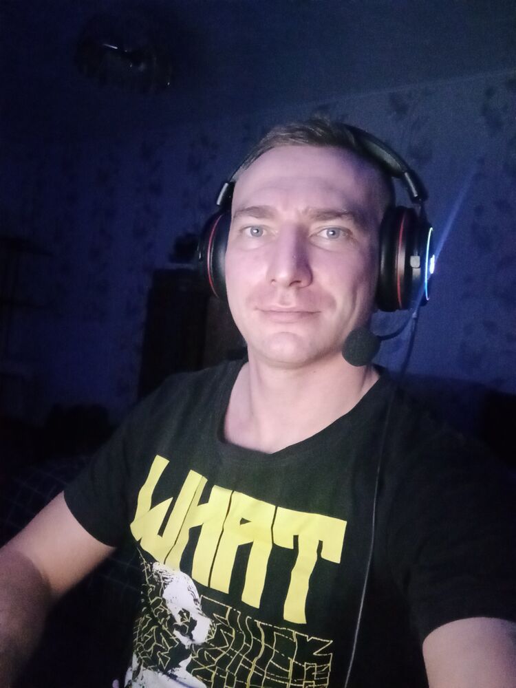  51055745  , 33 ,    
