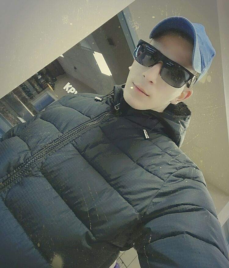  41797975  , 23 ,    