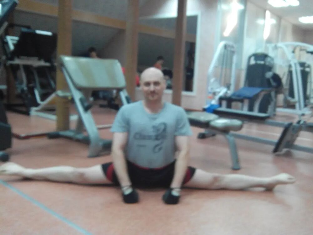  31296585  Edward, 47 ,    