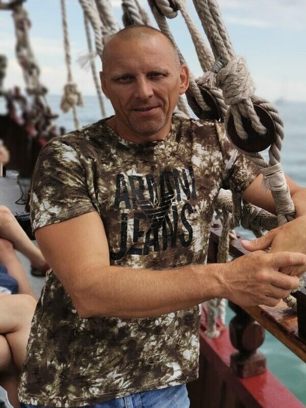 ���� 21631185 ������� ������, 46 ���, ���� ���������� � ��������