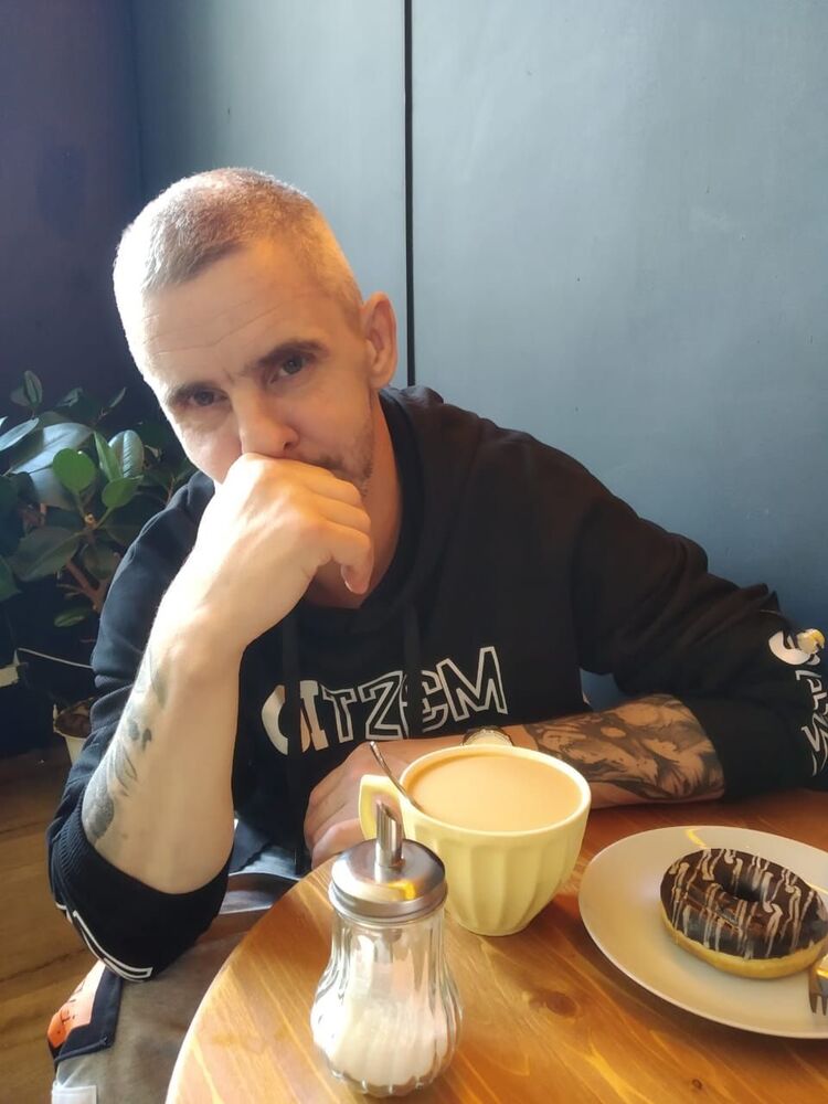  42030815  , 46 ,    