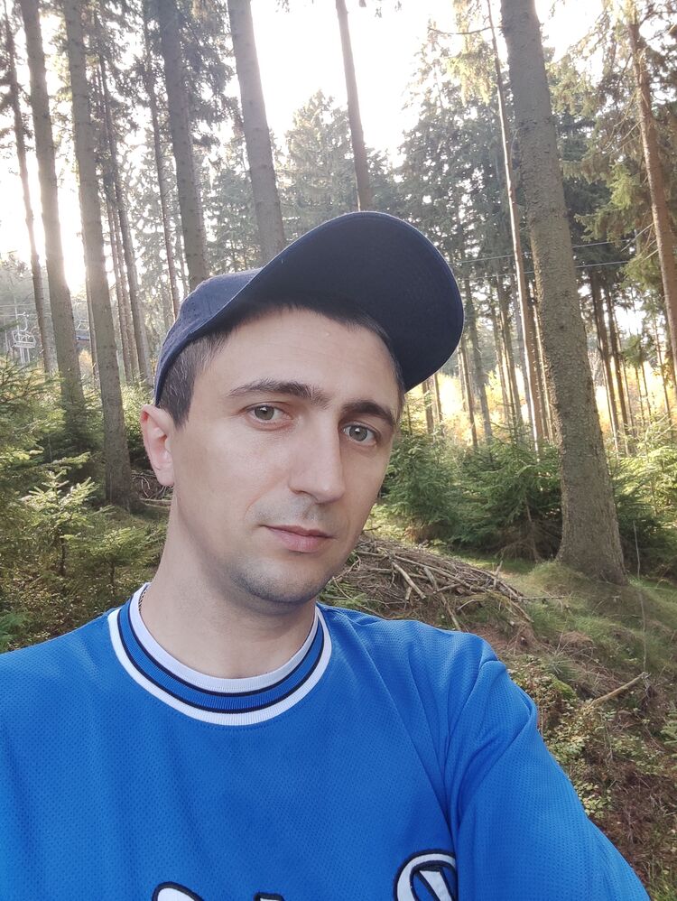  ,   Vladimir, 34 ,   ,   